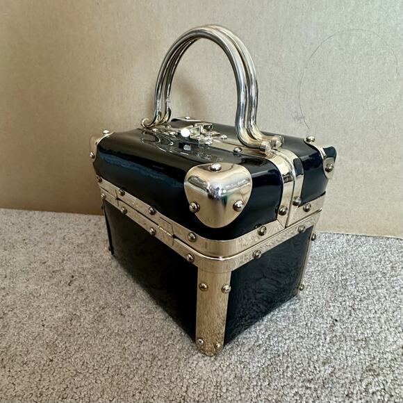 Vintage Delill Italy Black Lucite Metal Trunk Purse Box Handbag Top Handle - Picture 9 of 9